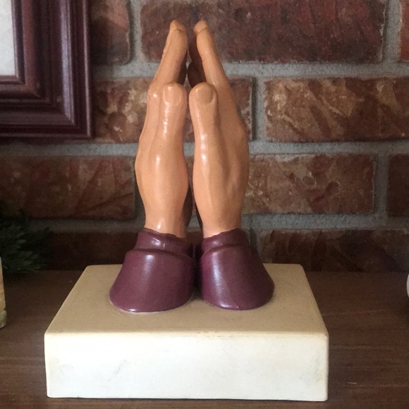 Rare Vintage 1960s Vatican Praying Hands Sculpture - Picture 3 of 6